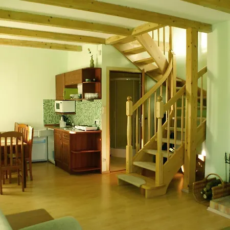 Gerendaház Barwy Morza - Rowy